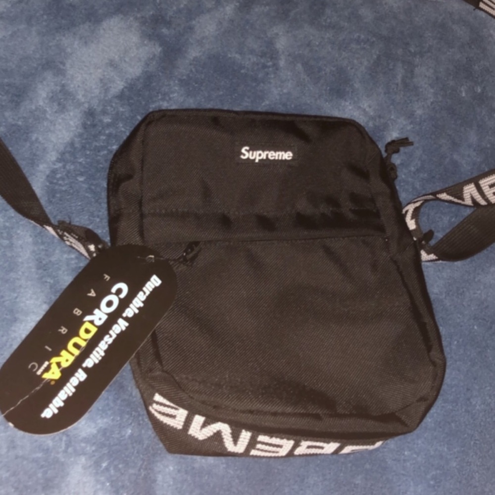 Supreme shoulder bag ss18 black